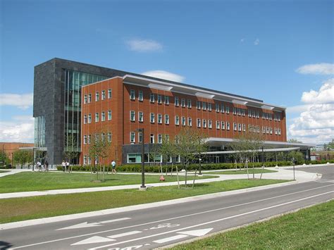 central michigan university application deadline