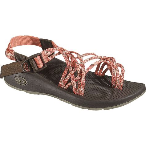 chacos sandals women