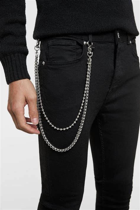 chain in pants