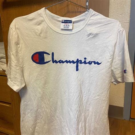 champion white tee shirt