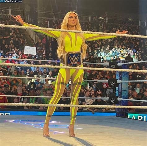 charlotte flair nudes leaked