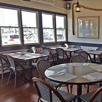 Chart Room At Crosby S