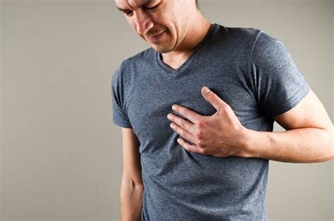 chest pains similar to hunger pains