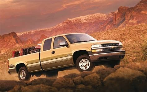 chevrolet silverado 2000 problems PDF