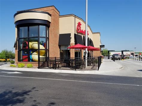 chick fil a with play area near me