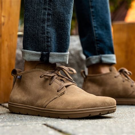 chukka boots