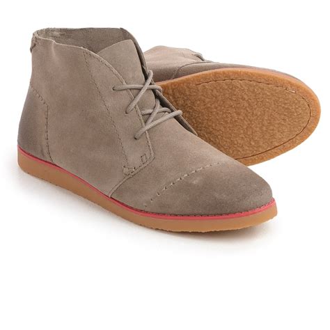 chukka boots women