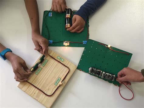 circuit board projects for kids Epub