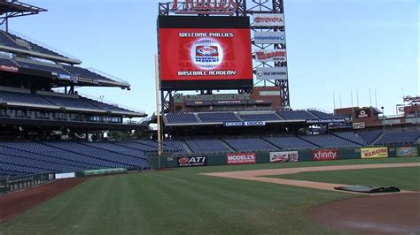 citizens bank park tours