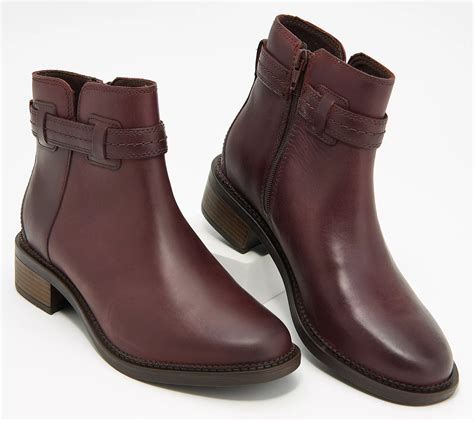 clark ankle boots