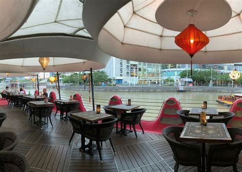 clarke quay food court