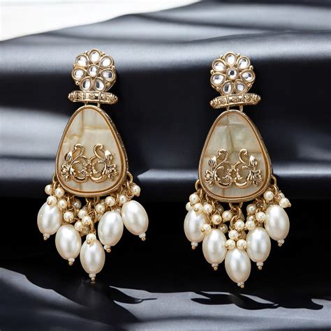 classic earring designs Doc