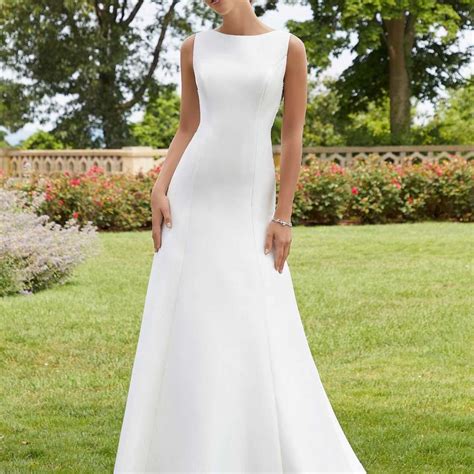 classic style wedding dresses