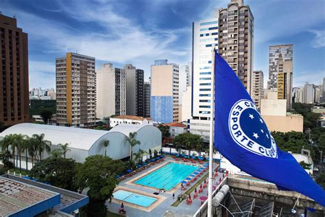 clube do cruzeiro no barro preto