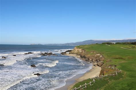 coastal trail half moon bay