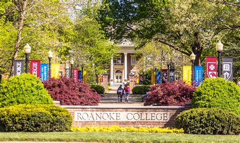 colleges in roanoke virginia
