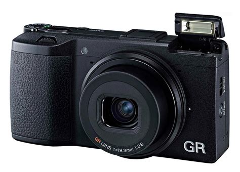 compact camera with aps c sensor