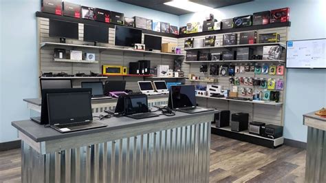 computer component store near me