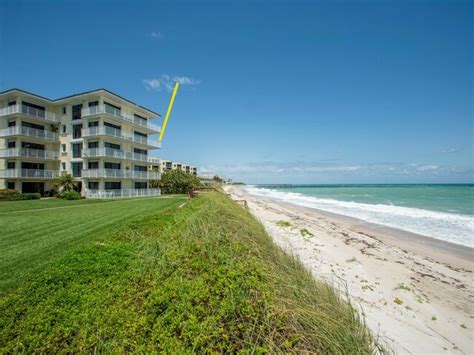 condos for sale in vero beach fl