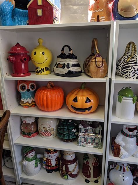 cookie jar bowling green menu Reader