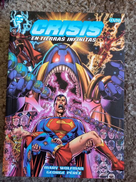 crisis tierras infinitas edicion absolute dc comics Reader
