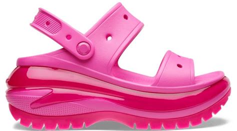 crocs mega crush sandal pink