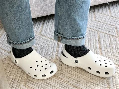 crocs strap