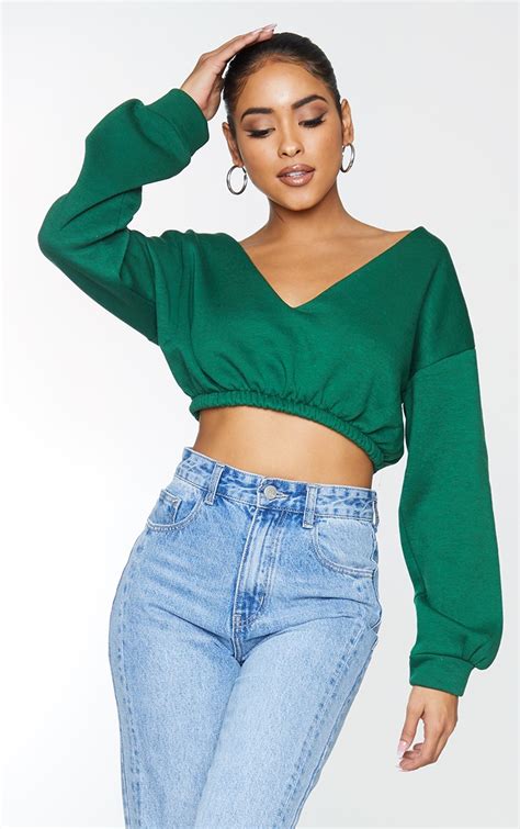 crop off shoulder sweatshirt