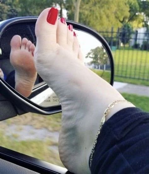 curvy women soles