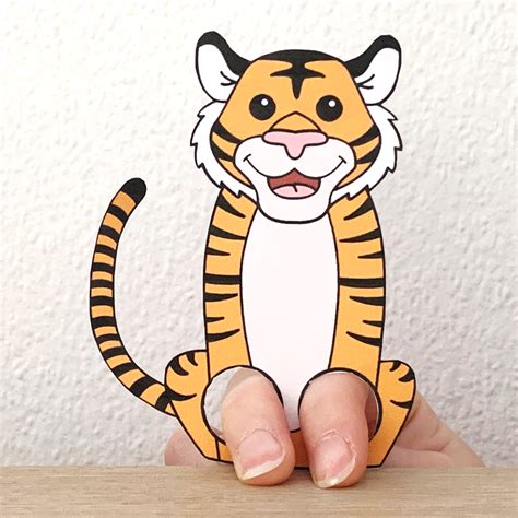 cut animal face and make puppet PDF