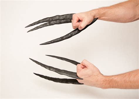 daken wolverine claws