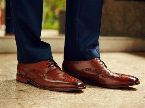 dark brown dress shoes