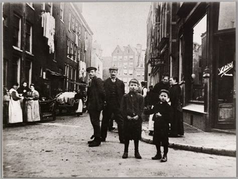 de joden in amsterdam een studie over verandering in hun houding Doc