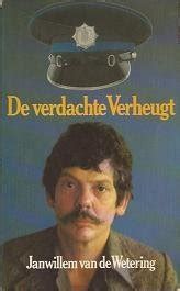 de verdachte verheugt Doc