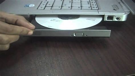 dell studio 1555 force eject cd Doc