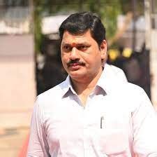 dhananjay munde contact number