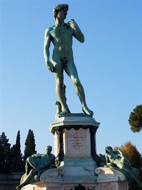 die italinische bronzestatuette der renaissance Reader