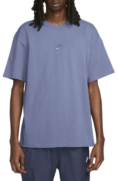 diffused blue shirt