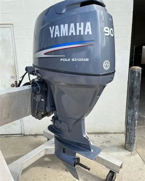 dimensions yamaha 90 outboard PDF