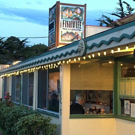 dining in pacific grove ca