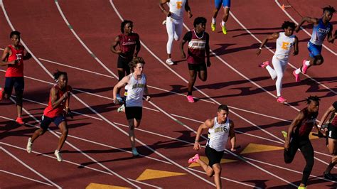 do walk ons run in track meets