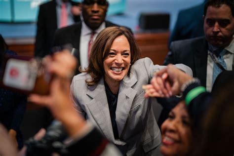 does zyn donate to kamala harris