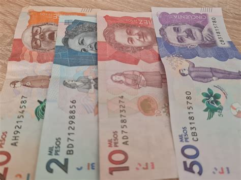 dolares a pesos colombia