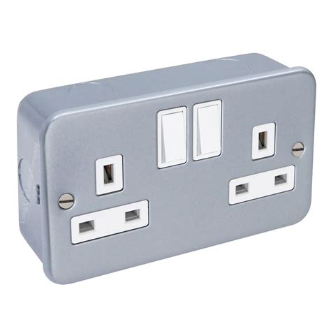 double electric sockets