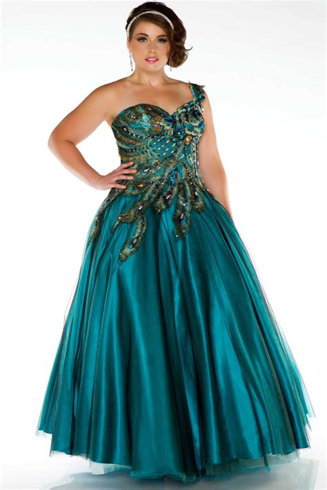 dresses plus size formal