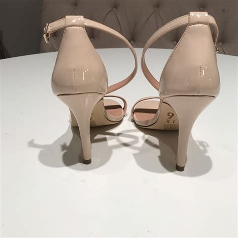 dsw nude heels