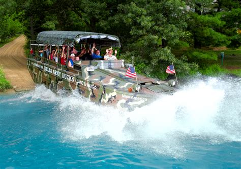 duck boat wisconsin dells