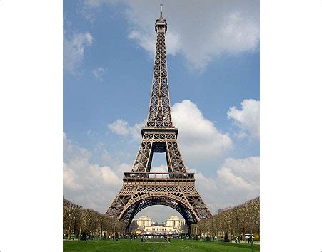 eiffel tower modern wonders of the world Reader