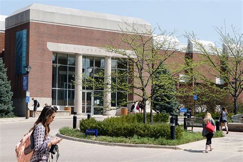 elmhurst university library