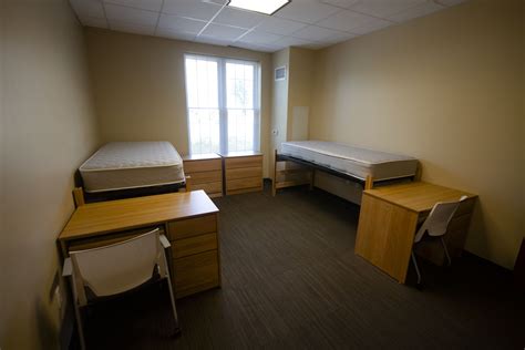 elon university dorms